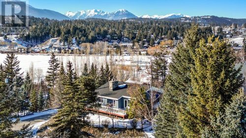 1751 Fort Point Close, Invermere, BC, V0A1K4 | Card Image