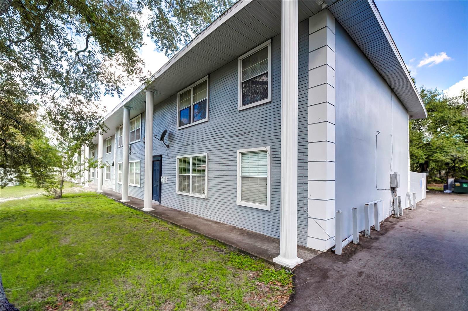 Whiteway Dr, Temple Terrace, FL 33617