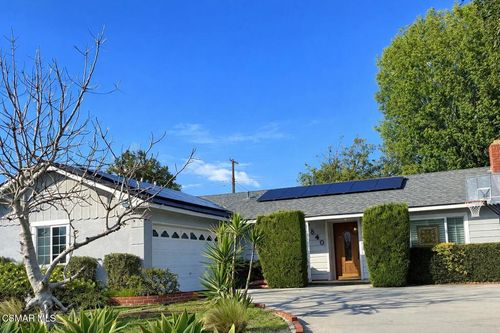 7840 Vicky Ave, West Hills, CA, 91304-4636 | Card Image