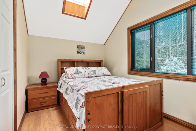 24 Valleyview Dr, House other with 3 bedrooms, 2 bathrooms and 6 parking in Oro Medonte ON | Image 20