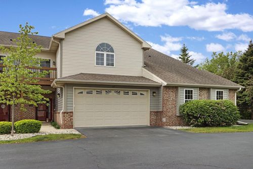 25-2832 55th Avenue, Kenosha, WI, 53144 | Card Image