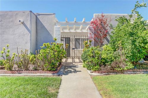 b-2005 Via Mariposa W, Laguna Woods, CA, 92637 | Card Image