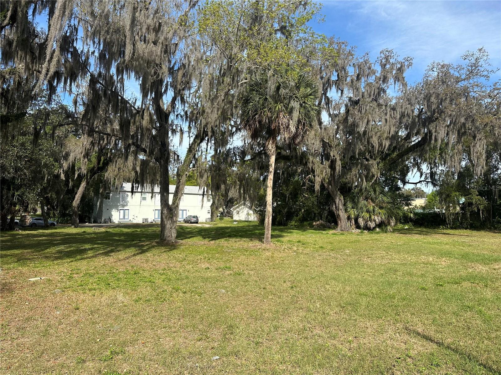 Land in LEESBURG 3