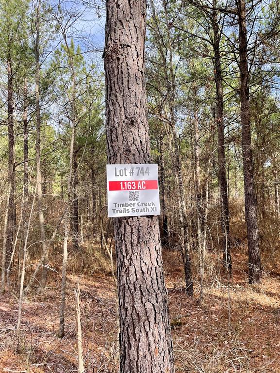 Land in Broken Bow