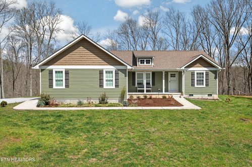 736 Poston Dr, Monterey, TN, 38574-7121 | Card Image