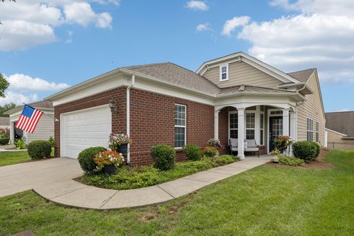 215 Old Towne Dr, Mount Juliet, TN, 37122-6173 | Card Image