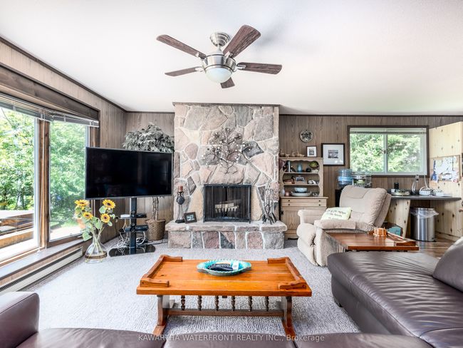 32 S Fork Dr, House other with 4 bedrooms, 2 bathrooms and 5 parking in Coboconk ON | Image 10