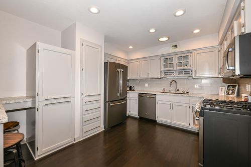 17679 Nassau Dr, Brookfield, WI, 53045-3436 | Card Image