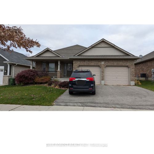 19 Lawrence Ave, Saint Thomas, ON, N5R0B9 | Card Image