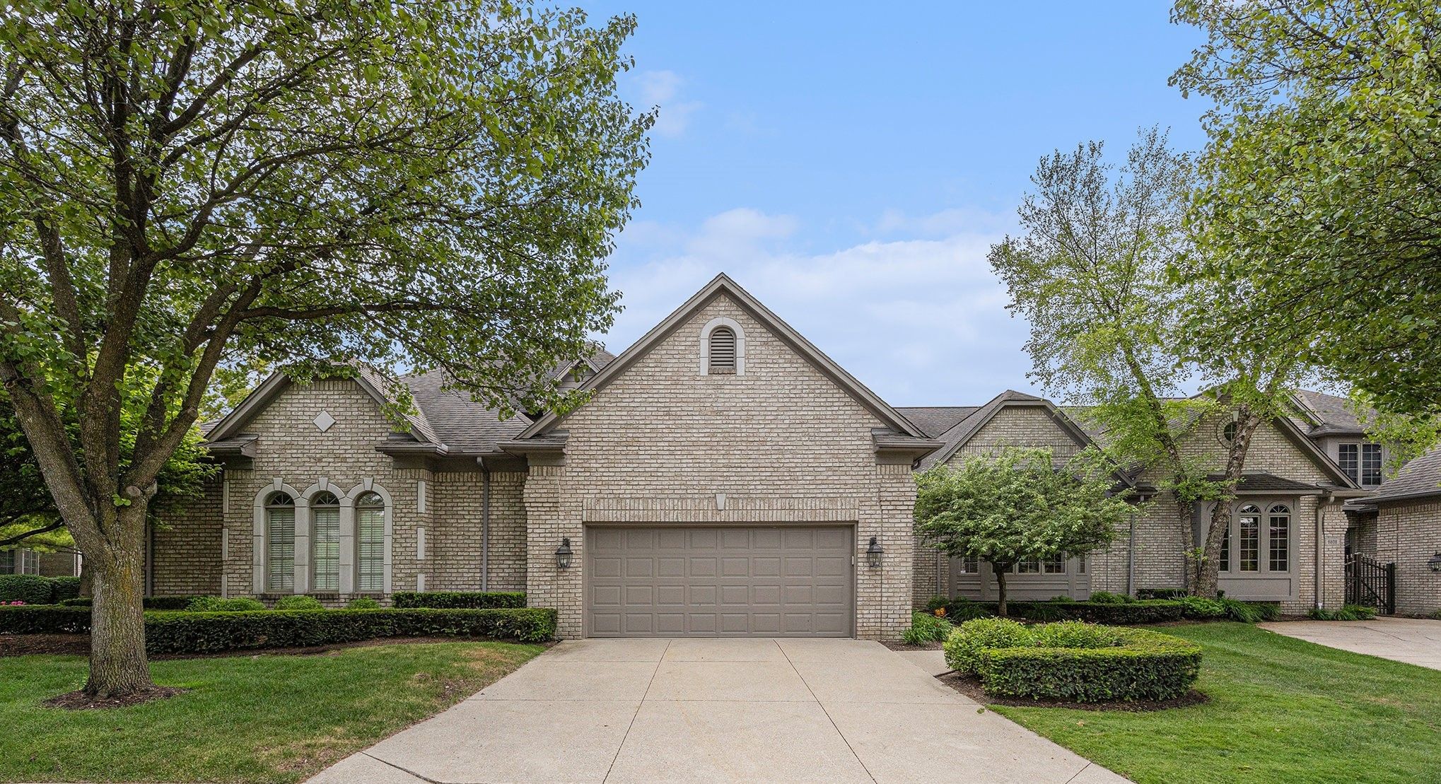 Intermezzo Dr, Clarkston, MI 48348