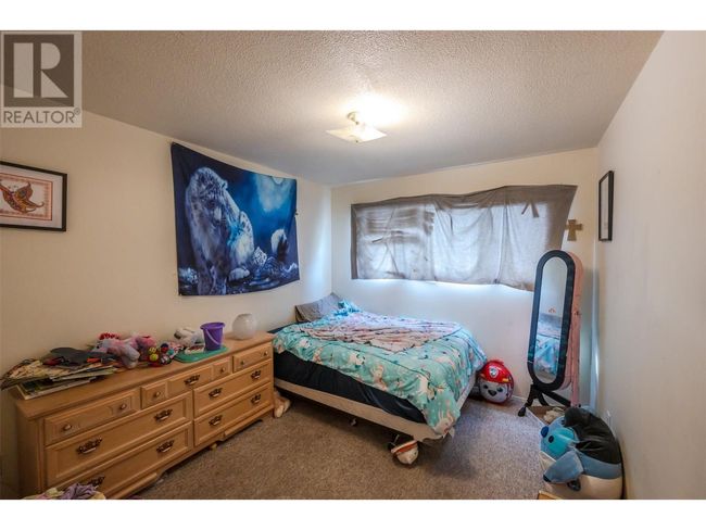 1486 Naish Dr, Home with 7 bedrooms, 4 bathrooms and 4 parking in Penticton BC | Image 9