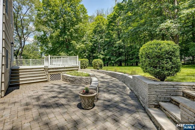 211 Lorraine Dr, House other with 6 bedrooms, 4 bathrooms and null parking in Berkeley Heights NJ | Image 31