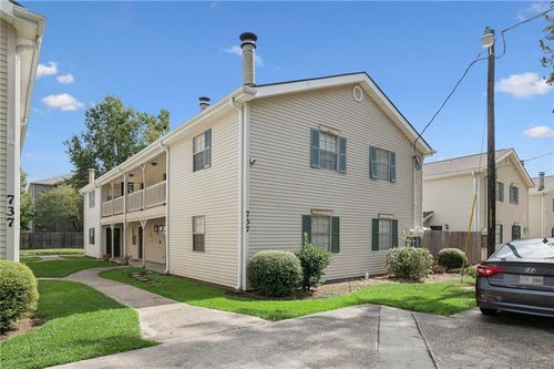 apt-7-737 Heavens Dr, Mandeville, LA, 70471-6723 | Card Image