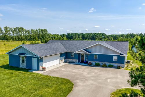13098 Nature Rd Nw, Bemidji, MN, 56601-6101 | Card Image