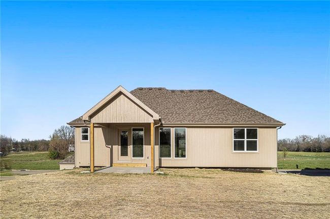 ***SIMULATED PHOTOS*** | Image 35