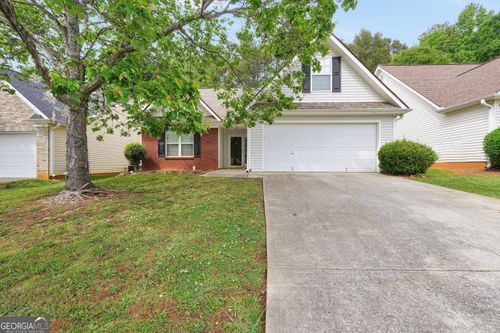 225 Lassiter Dr, Covington, GA, 30016-1393 | Card Image