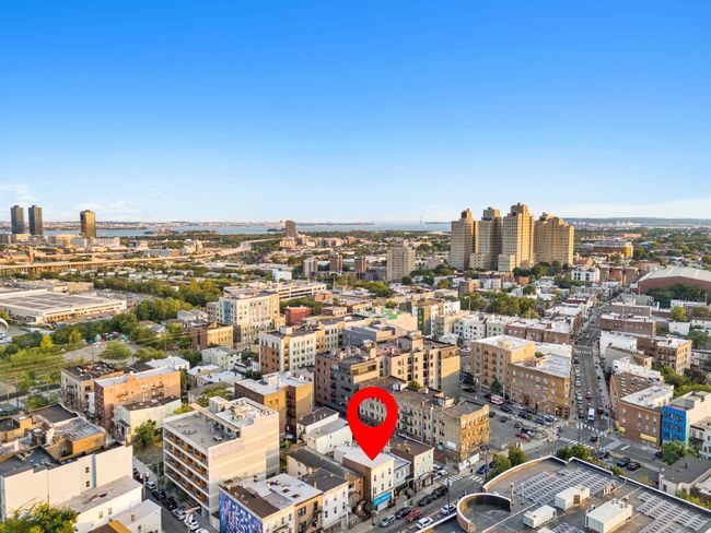 372 Summit Ave, Home with 0 bedrooms, 0 bathrooms and null parking in JC, Journal Square NJ | Image 26