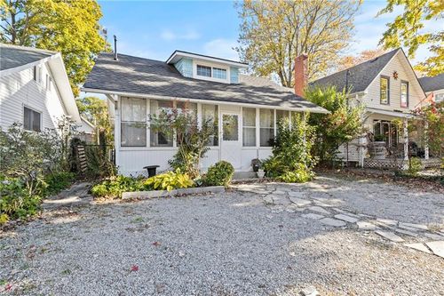 118 Lincoln Rd E, Crystal Beach, ON, L0S1B0 | Card Image