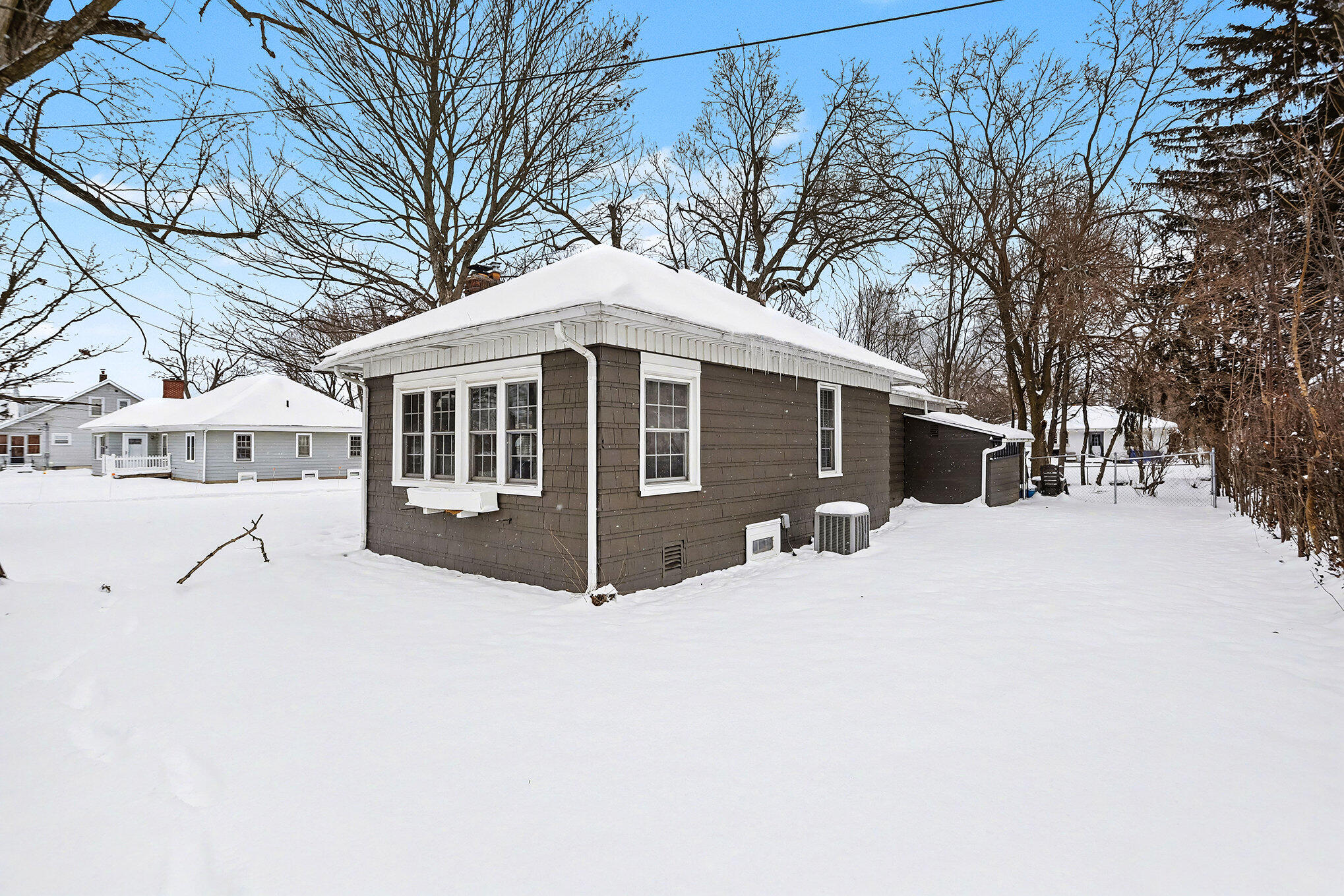 Residential in Portage 3
