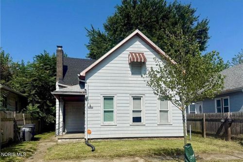 3905 Peru St, Toledo, OH, 43612-1313 | Card Image