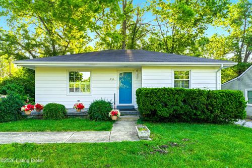 246 Webbmont Cir, Shelbyville, KY, 40065-8841 | Card Image