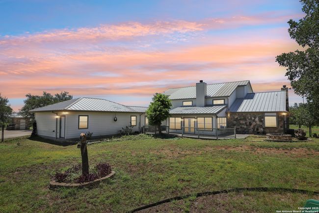 269 Red Rose St, House other with 4 bedrooms, 4 bathrooms and null parking in Spring Branch TX | Image 56