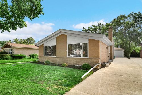 548 Leamington Ave, Wilmette, IL, 60091-2056 | Card Image