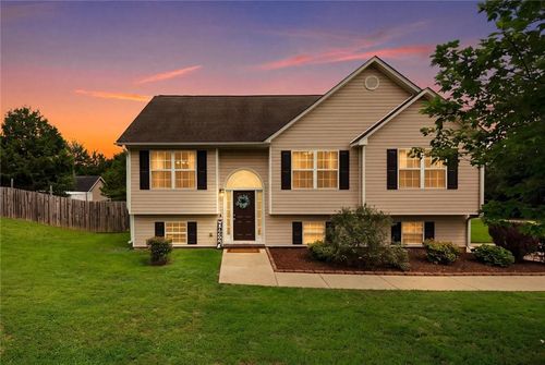 6905 Cedar Ridge Dr, Gainesville, GA, 30506-7051 | Card Image