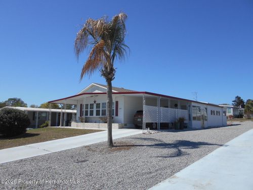 8271 Modena Ave, BROOKSVILLE, FL, 34613-5814 | Card Image