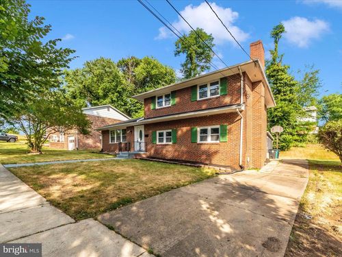 1923 Oakwood St, TEMPLE HILLS, MD, 20748-5642 | Card Image