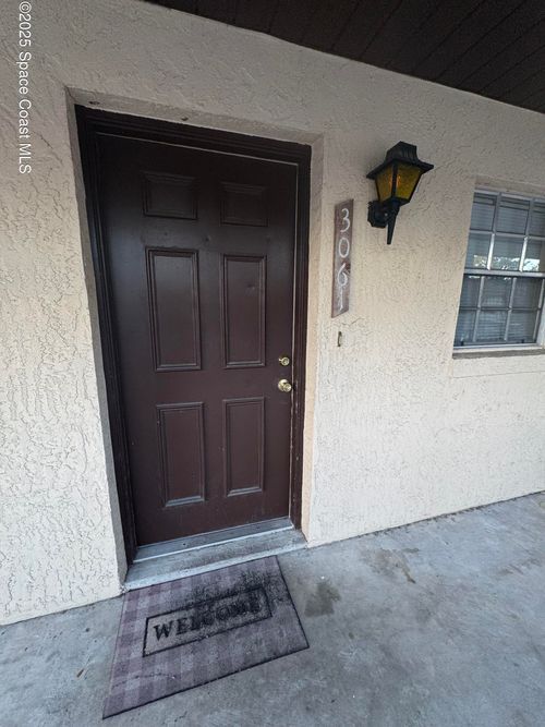 10-3061 Sir Hamilton Cir, Titusville, FL, 32780-4956 | Card Image