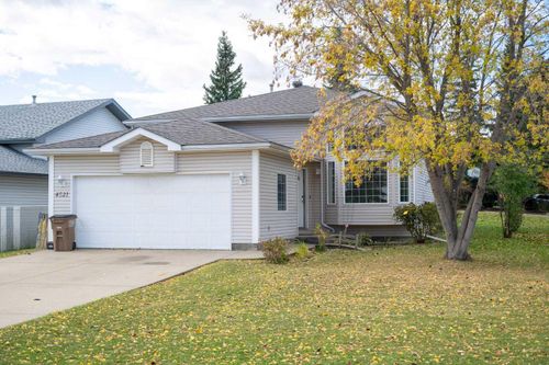 4521 31 St, Athabasca, AB, T9S1P2 | Card Image