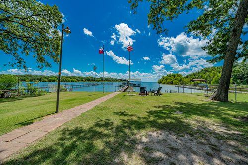 9592 Lakeland Loop, Quinlan, TX, 75474-9053 | Card Image