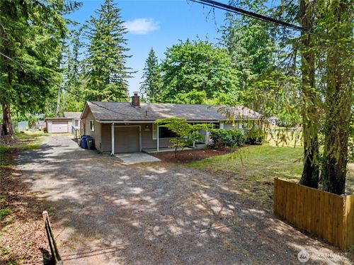 30602 224th Ave Se, Black Diamond, WA, 98010-1293 | Card Image