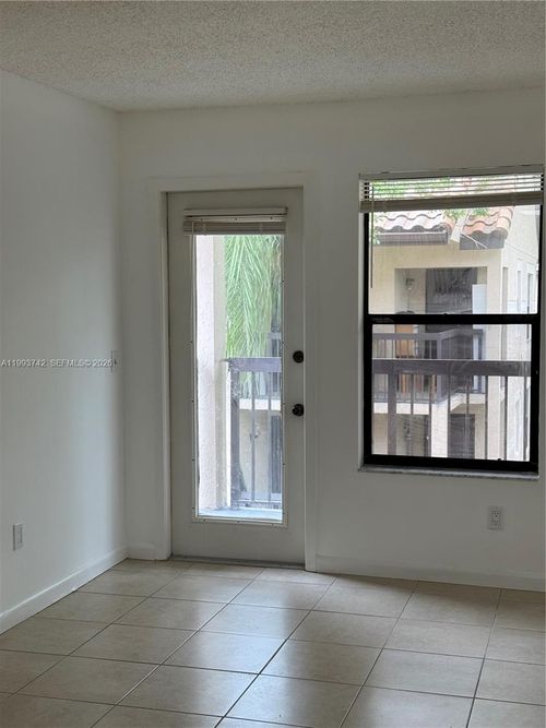 apt-42-4221 W Mcnab Rd, Pompano Beach, FL, 33069-5008 | Card Image