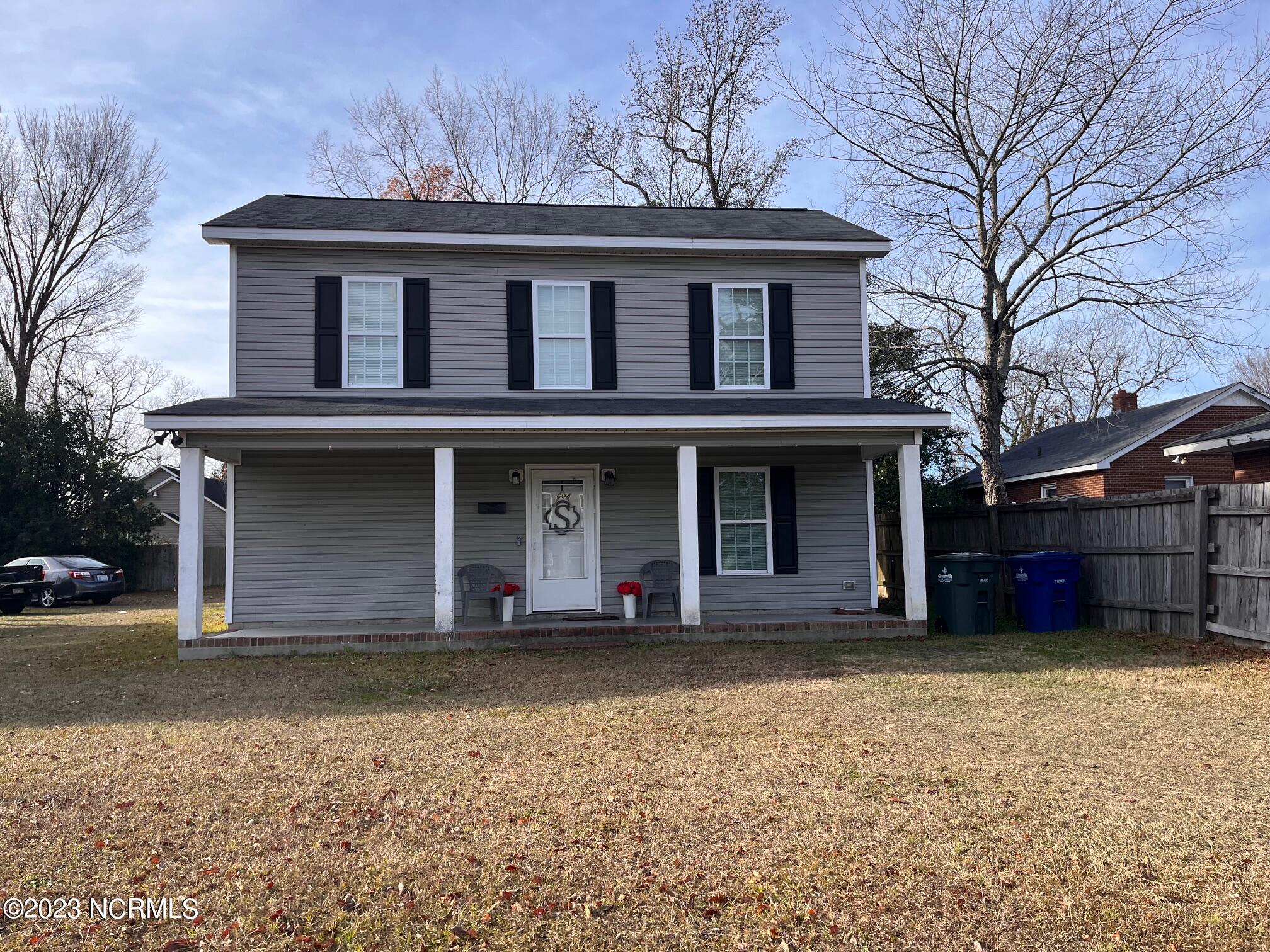 Roosevelt Ave, Greenville, NC 27834