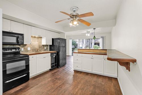 apt-513-12900 Walden Rd, Montgomery, TX, 77356-5308 | Card Image