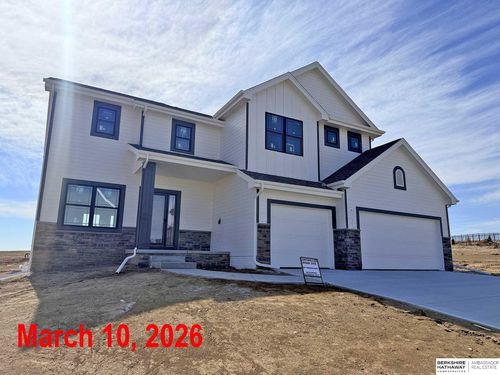 16009 Abigail St, Bennington, NE, 68007-5197 | Card Image