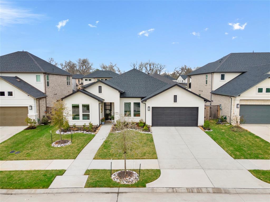 Pecos Ridge Ln, Sugar Land, TX 77479