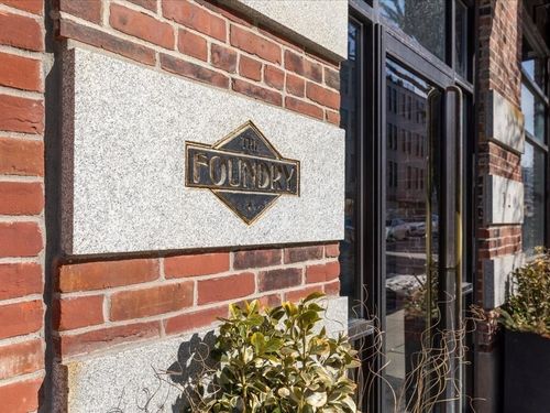 407-320 W 2nd St, Boston, MA, 02127 | Card Image