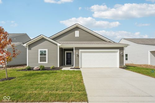 1502 Hardwood Dr, Sheridan, IN, 46069 | Card Image