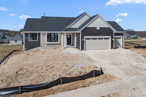 804 Viewpoint Avenue, Waukesha, WI, 53188 | Card Image
