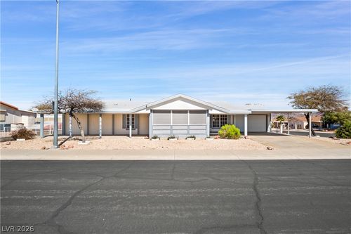 2011 Darla St, Henderson, NV, 89002-8664 | Card Image