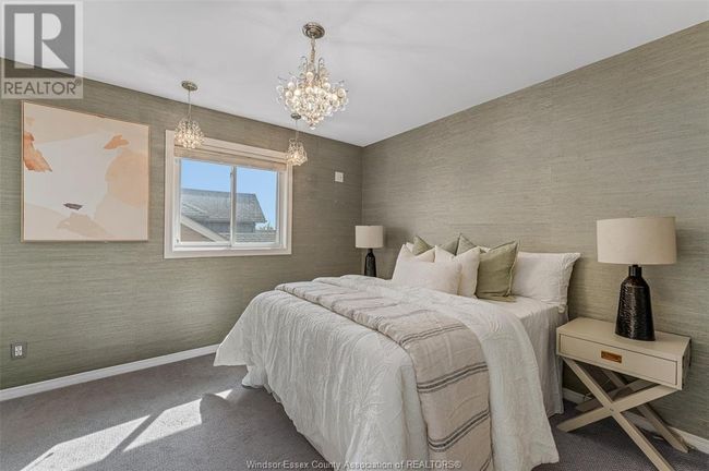 4520 Centre Lake Dr, House other with 5 bedrooms, 4 bathrooms and null parking in Windsor ON | Image 32