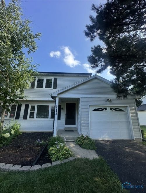 9748 Bishopswood Ln, Perrysburg, OH, 43551-2622 | Card Image