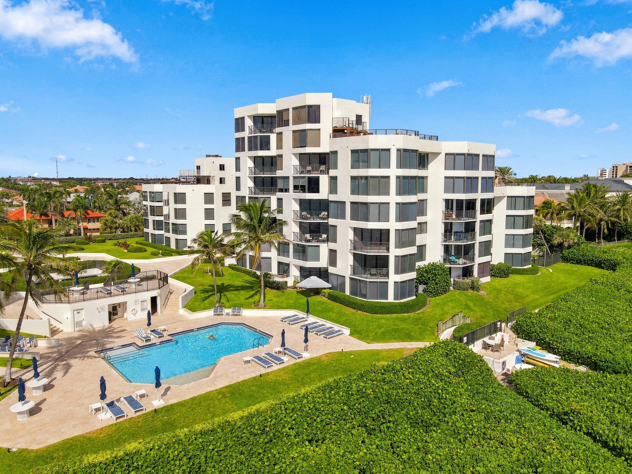 Residential Lease in Highland Beach