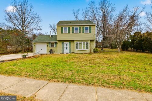 15 W Mary Ln, Waterford Works, NJ, 08089-2401 | Card Image