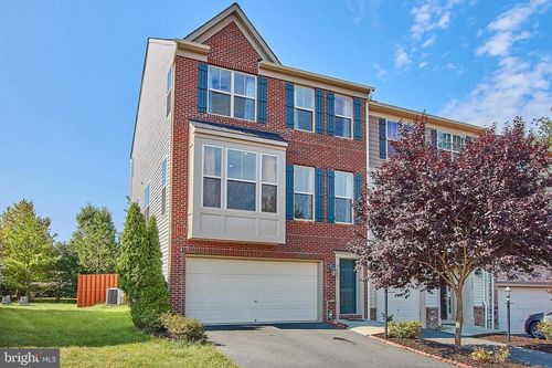 42649 Macauley Pl, ASHBURN, VA, 20148-4162 | Card Image