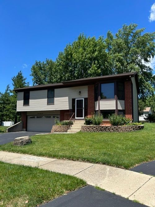 329 Shield Ct, Bolingbrook, IL, 60440-2125 | Card Image