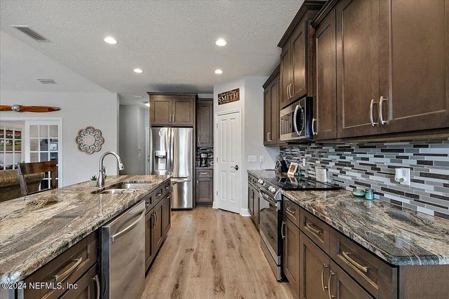 11018 Seneca Ln, House other with 4 bedrooms, 2 bathrooms and null parking in GLEN ST. MARY FL | Image 8